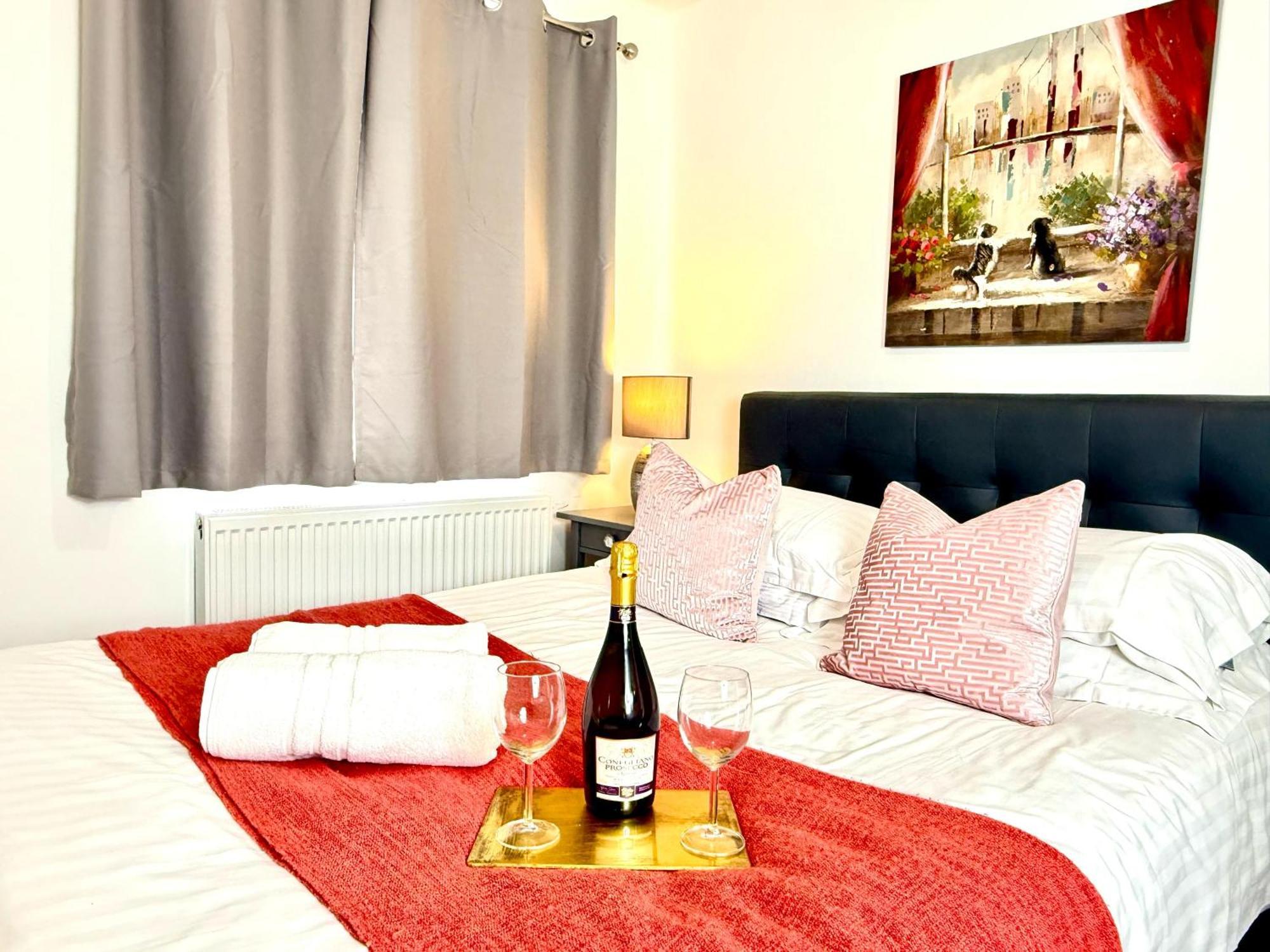 Walnut Flats-F5, Stylish 1-Bedroom - Parking, Netflix, Wifi - Close To Oxford, Bicester & Blenheim Palace Kidlington Extérieur photo