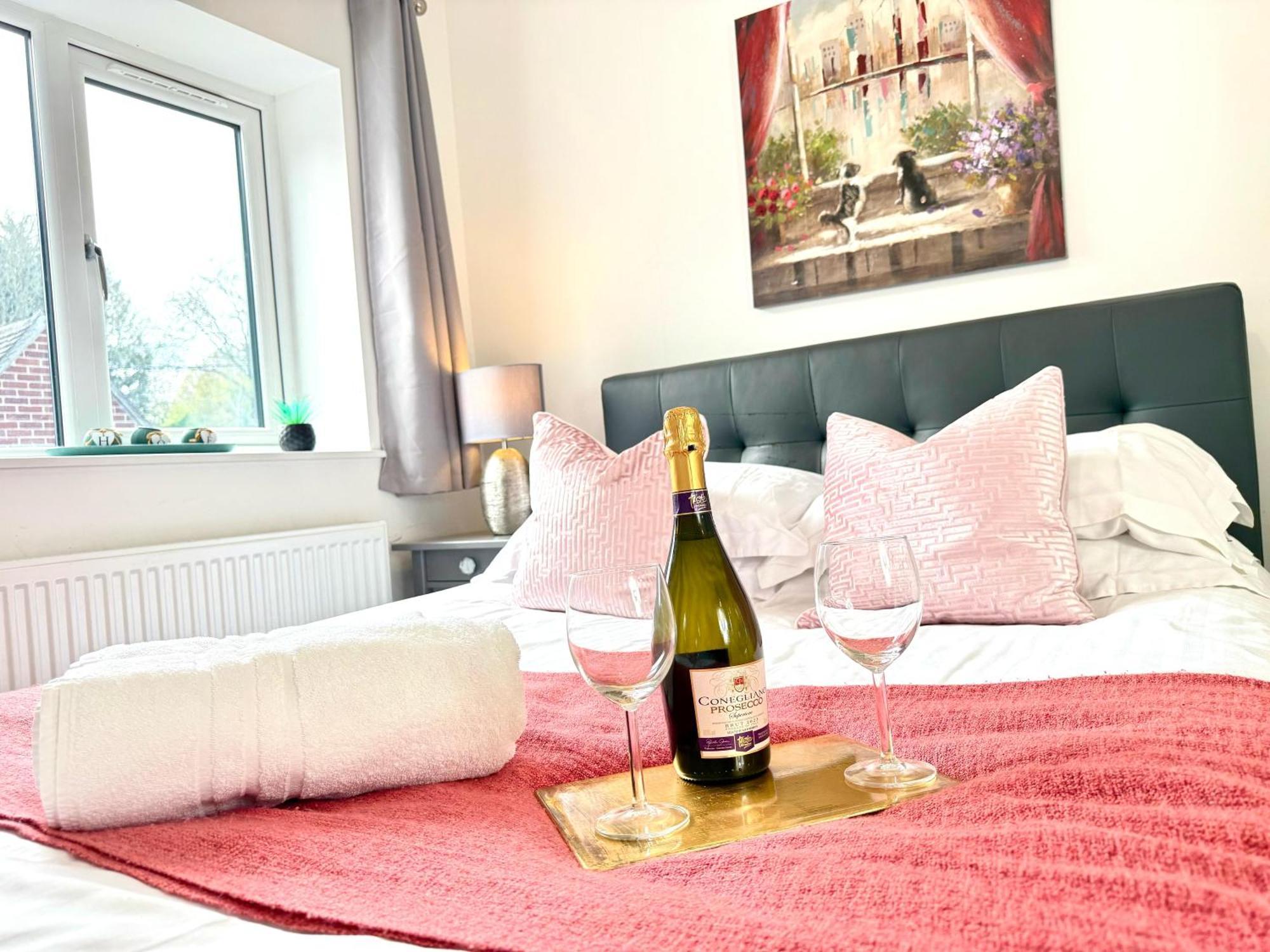 Walnut Flats-F5, Stylish 1-Bedroom - Parking, Netflix, Wifi - Close To Oxford, Bicester & Blenheim Palace Kidlington Extérieur photo
