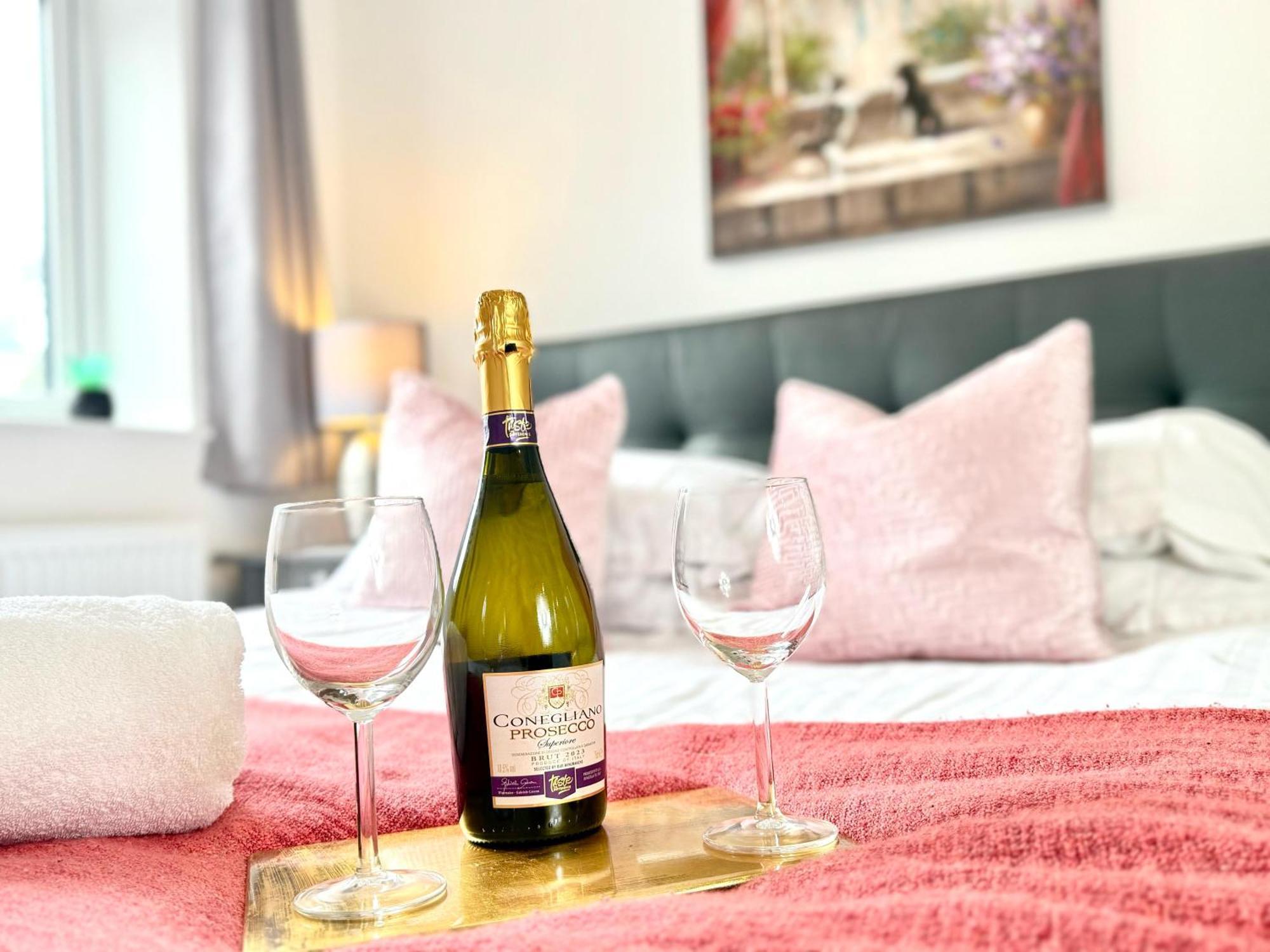 Walnut Flats-F5, Stylish 1-Bedroom - Parking, Netflix, Wifi - Close To Oxford, Bicester & Blenheim Palace Kidlington Extérieur photo