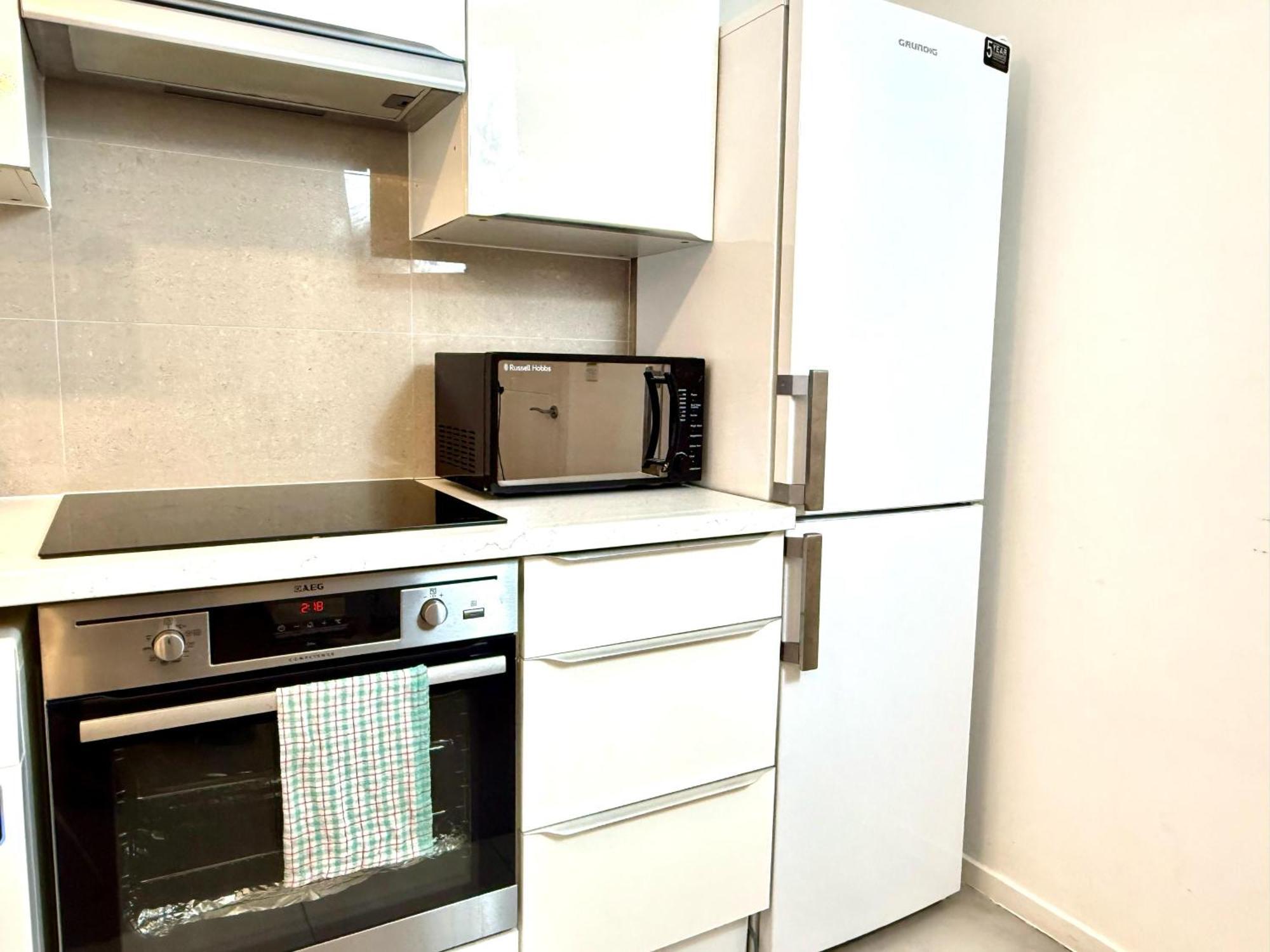 Walnut Flats-F5, Stylish 1-Bedroom - Parking, Netflix, Wifi - Close To Oxford, Bicester & Blenheim Palace Kidlington Extérieur photo
